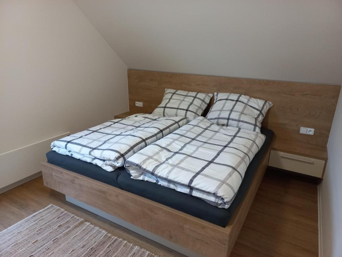 Apartman Acko Polansky Dvur - Velké Karlovice מראה חיצוני תמונה